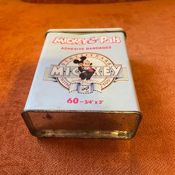 Vintage Mickey Mouse Band Aid Container, Good condition - Picture 2 of 5